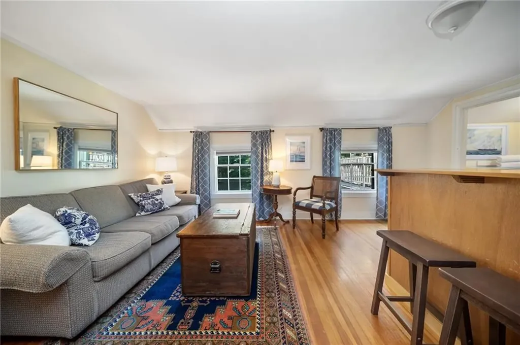 33 Kay Street Newport RI 02840