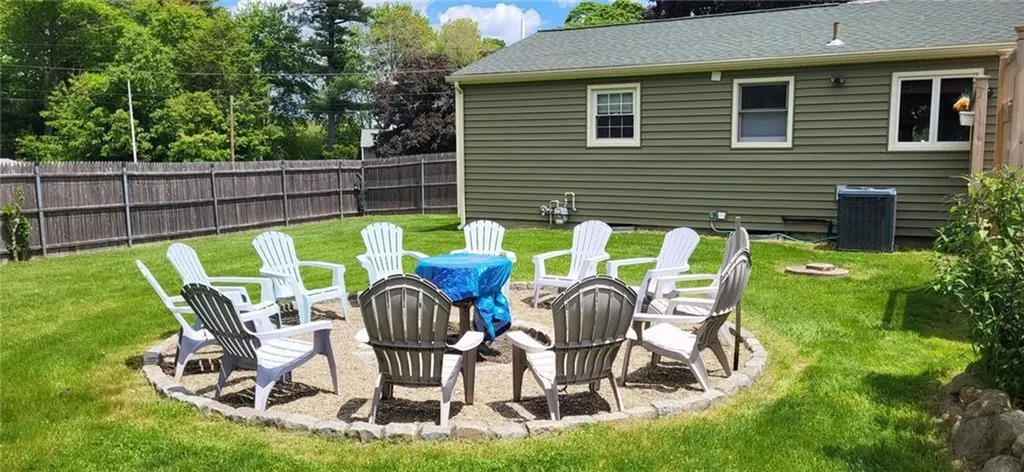 6 Colonial Road Coventry RI 02816