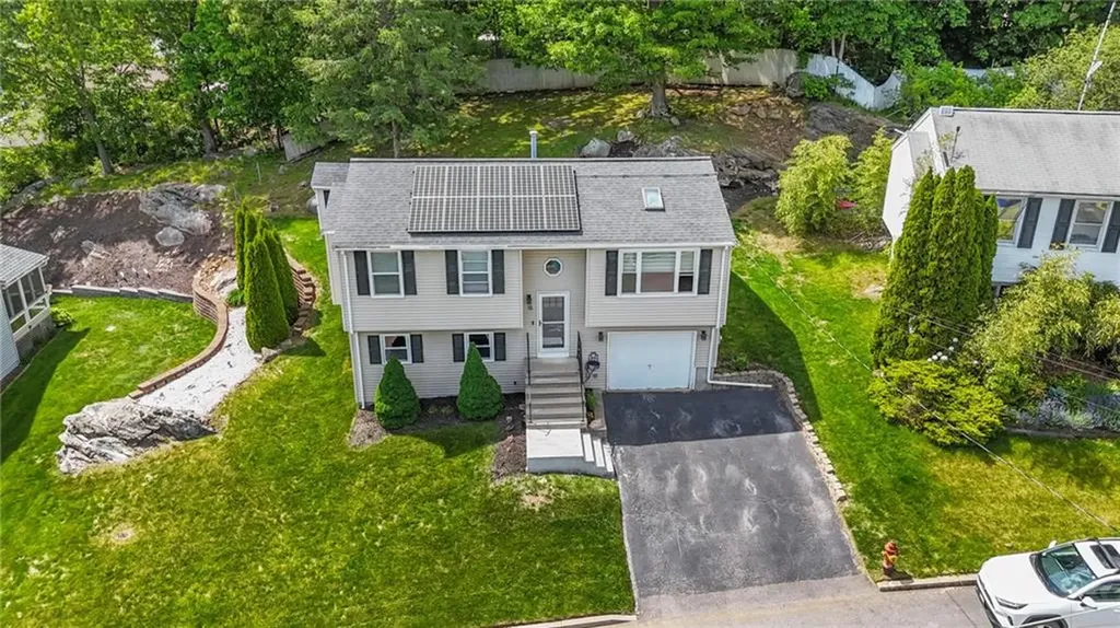 15 Lawnacre Drive North Providence RI 02911