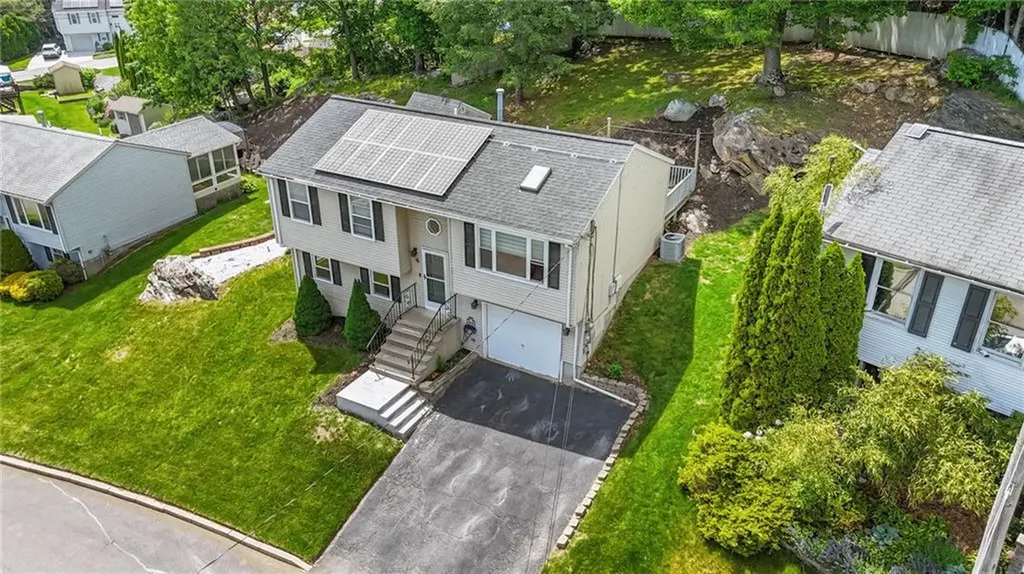 15 Lawnacre Drive North Providence RI 02911