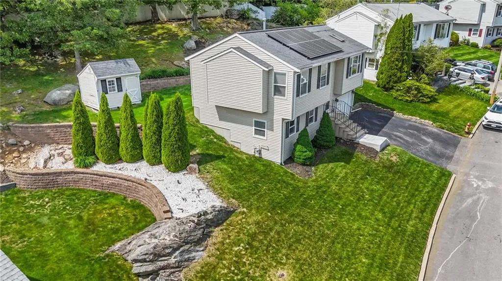 15 Lawnacre Drive North Providence RI 02911