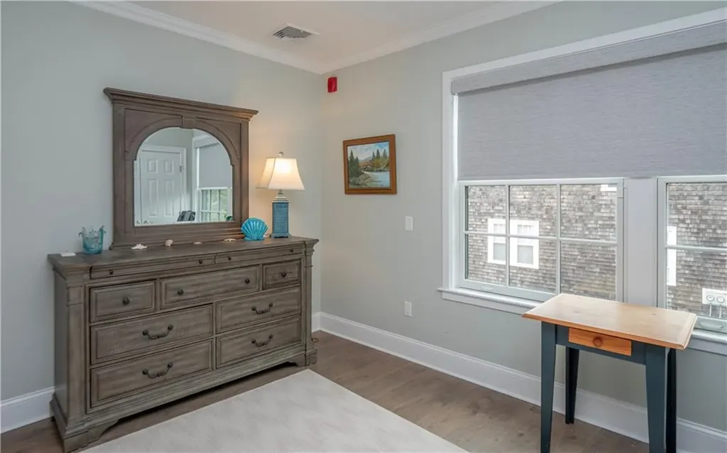 283 287 Broadway Avenue Newport RI 02840