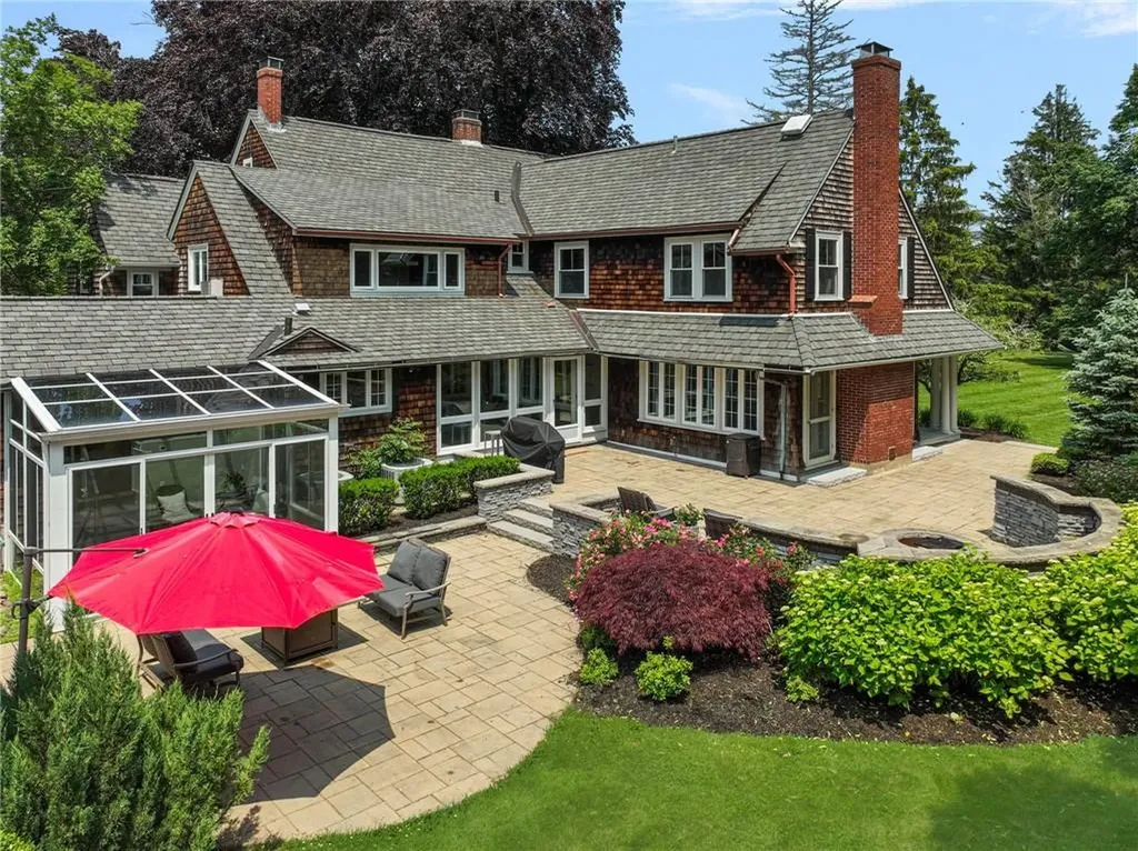 211 Rumstick Road Barrington RI 02806