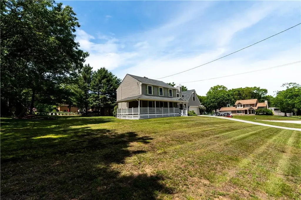 15 Caraway Drive Johnston RI 02919