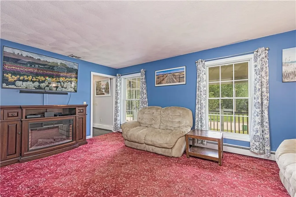 15 Caraway Drive Johnston RI 02919