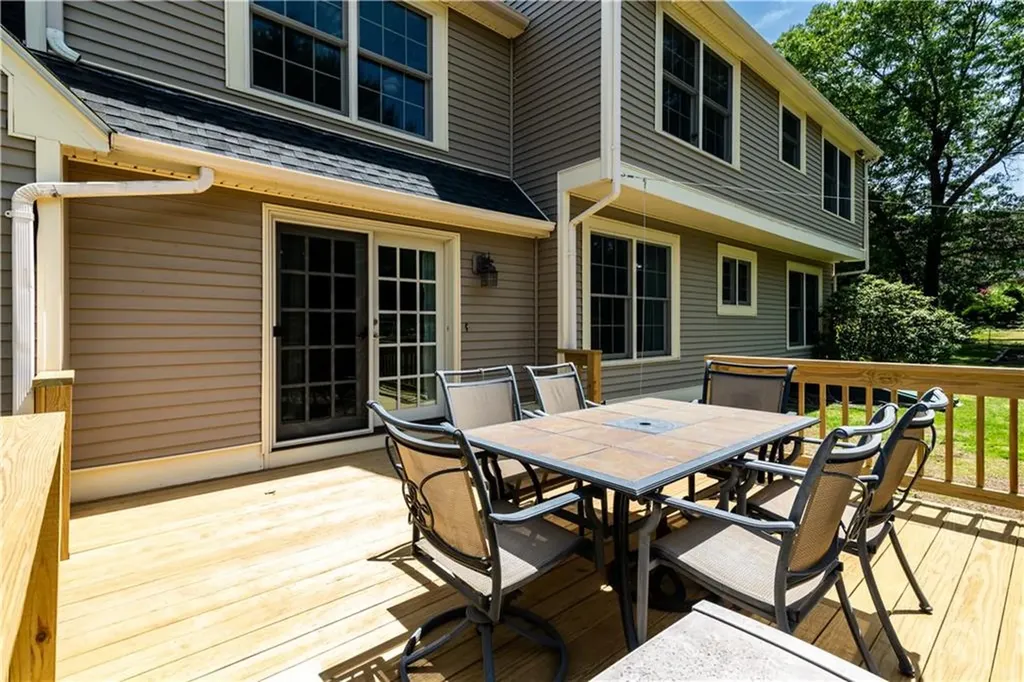 15 Caraway Drive Johnston RI 02919