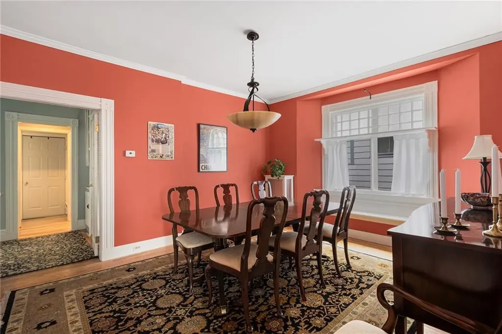 17 Creighton Street Providence RI 02906