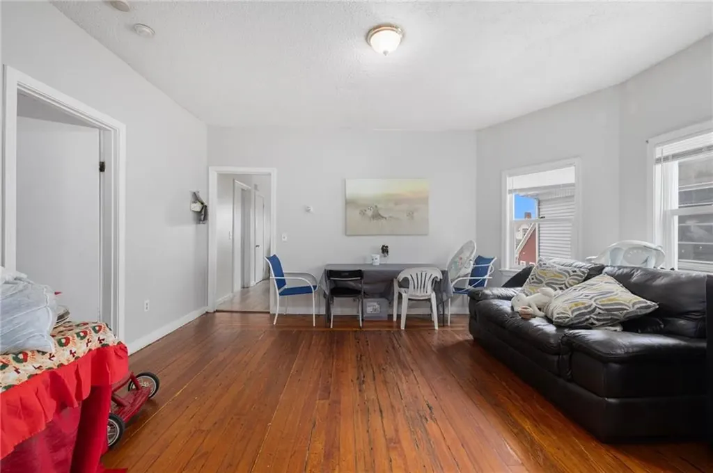 9 Sackett Street Providence RI 02907