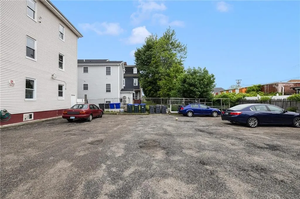 9 Sackett Street Providence RI 02907