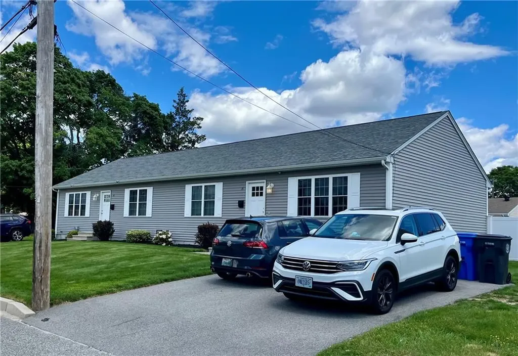 71 73 Carlton Street Cranston RI 02910