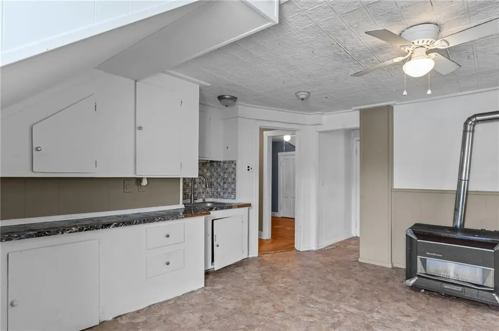 244 Paradis Avenue Woonsocket RI 02895