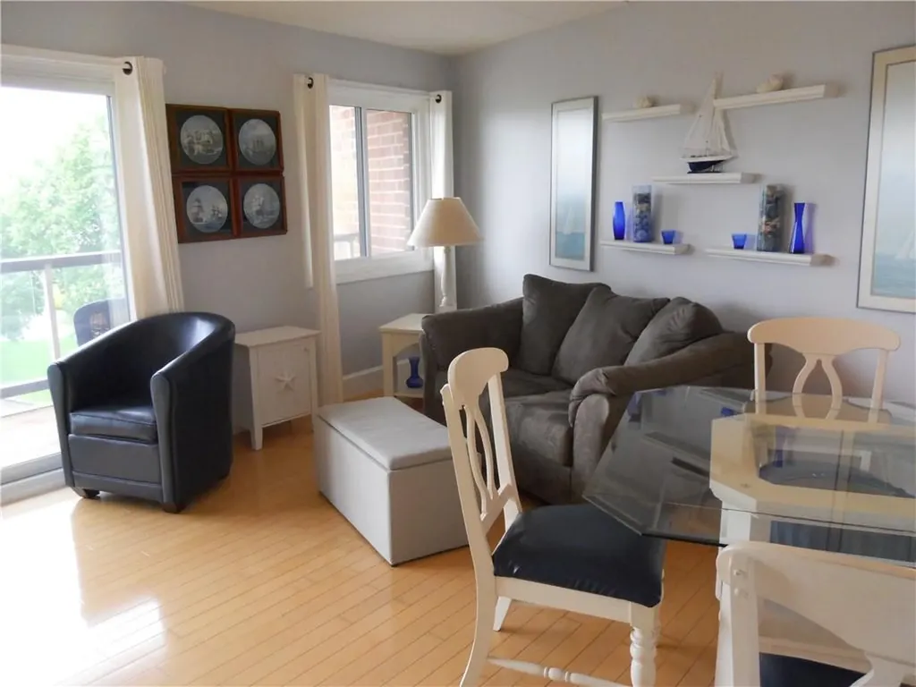 1302 Capella South Street Newport RI 02840
