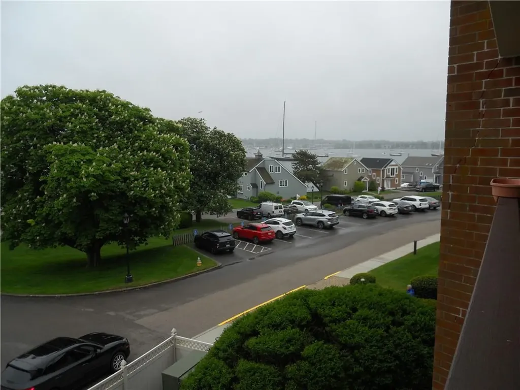 1302 Capella South Street Newport RI 02840