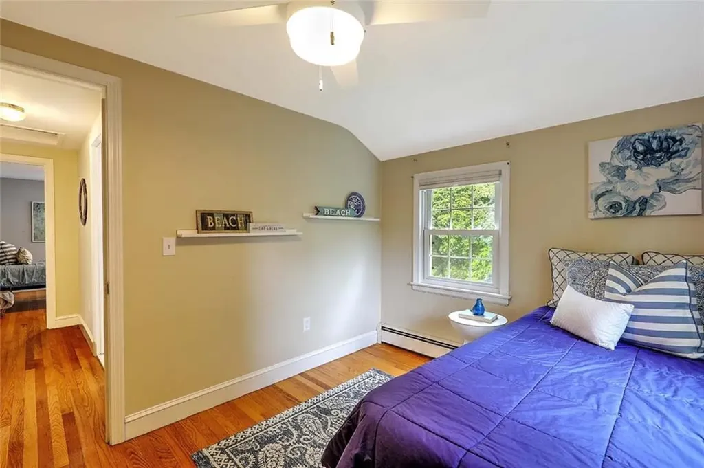 15 Lafayette Road Barrington RI 02806