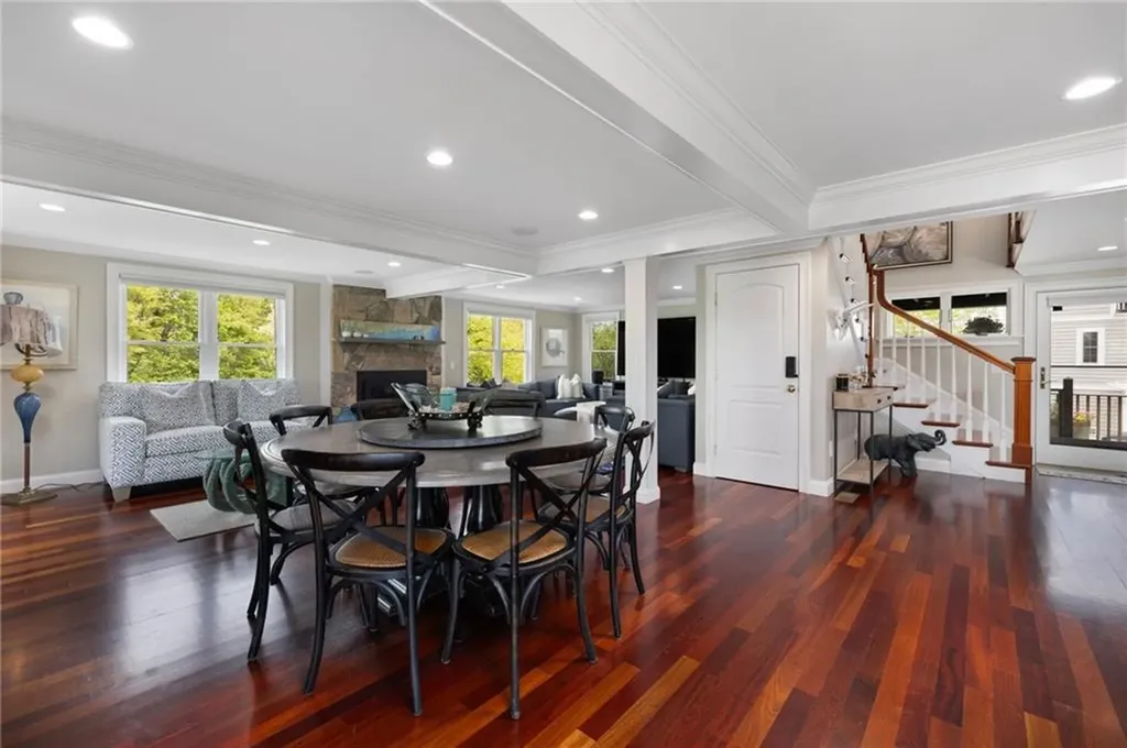129 Sand Hill Cove Road Narragansett RI 02882