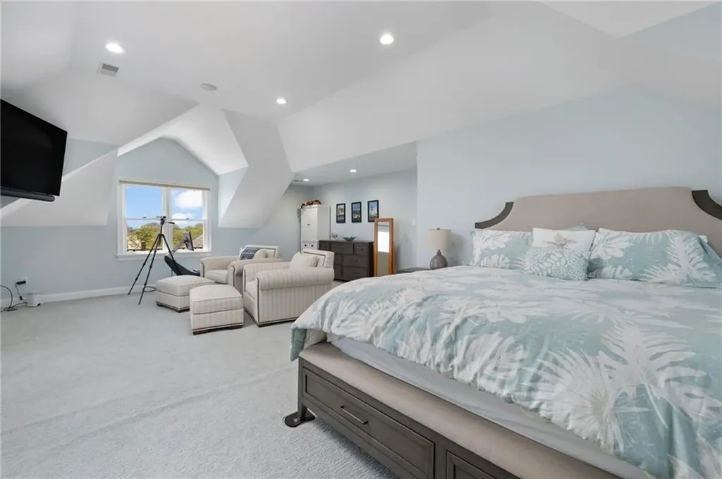 129 Sand Hill Cove Road Narragansett RI 02882