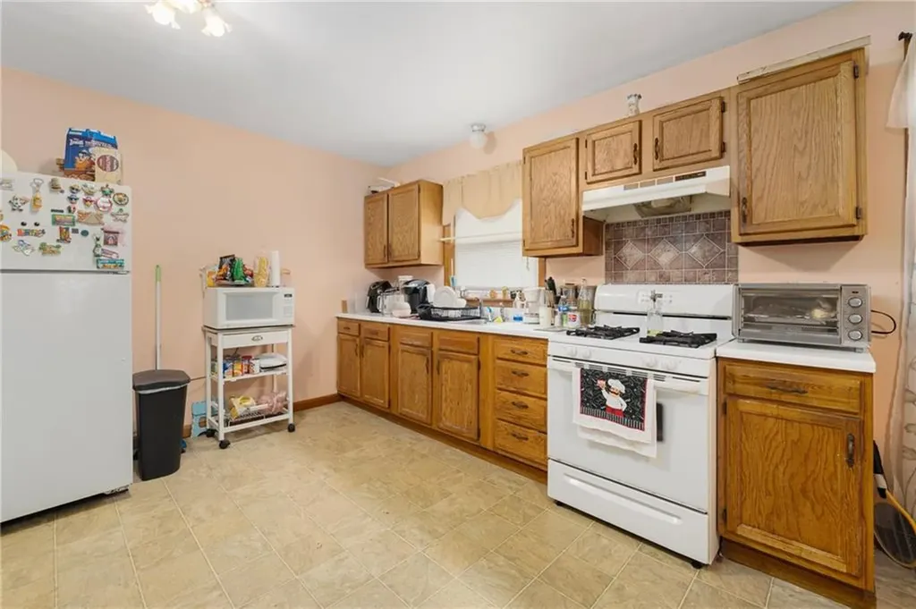 22 Myrtle Street Pawtucket RI 02860
