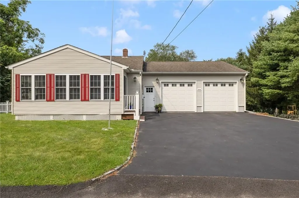 584 Blackrock Road Coventry RI 02816