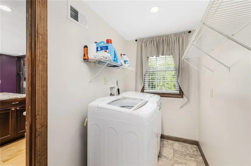 584 Blackrock Road Coventry RI 02816