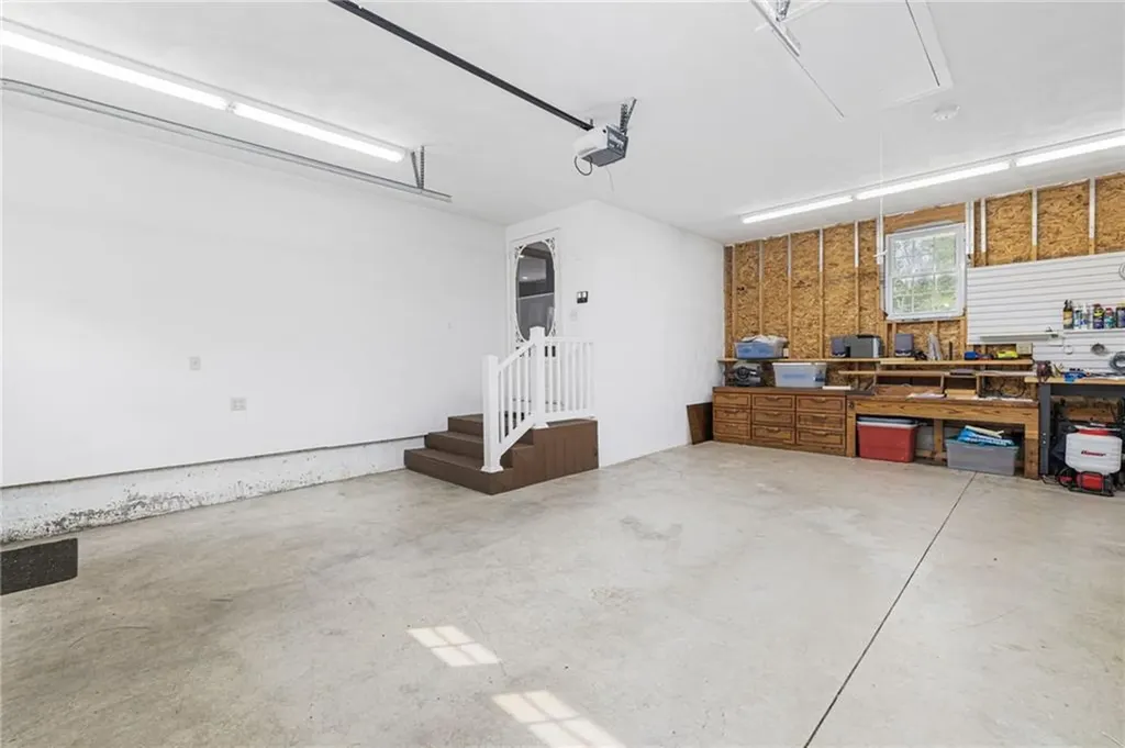 584 Blackrock Road Coventry RI 02816