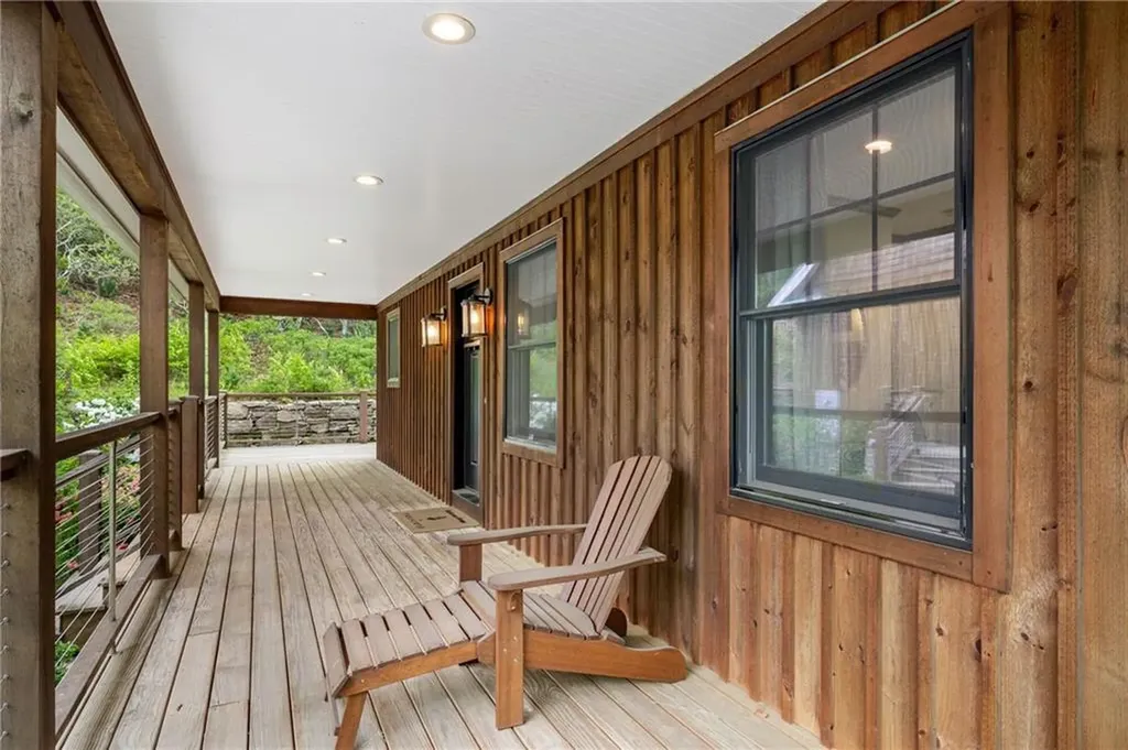 3 Gardenia Drive Richmond RI 02898