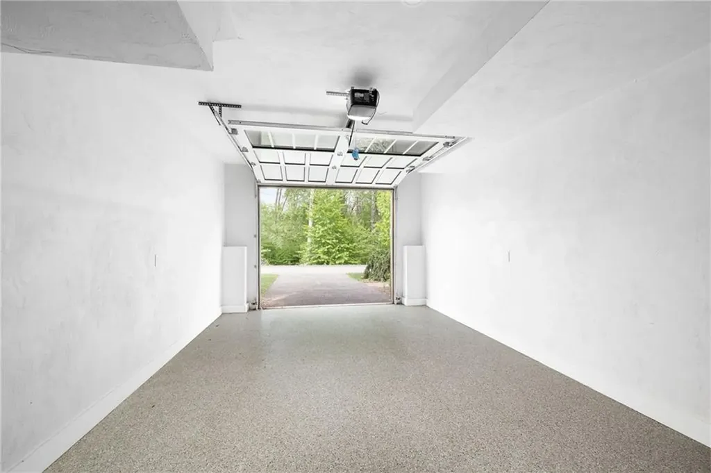 3 Gardenia Drive Richmond RI 02898