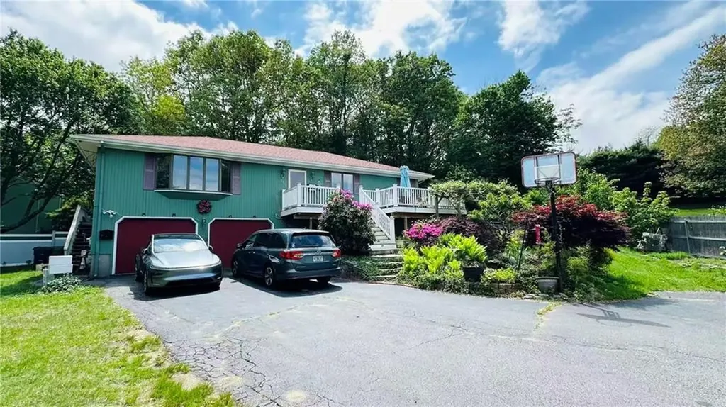 3945 Post Road Warwick RI 02886