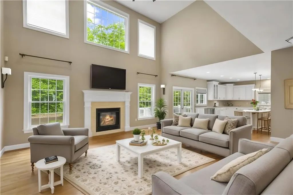 51 Womantam Lane Cumberland RI 02864
