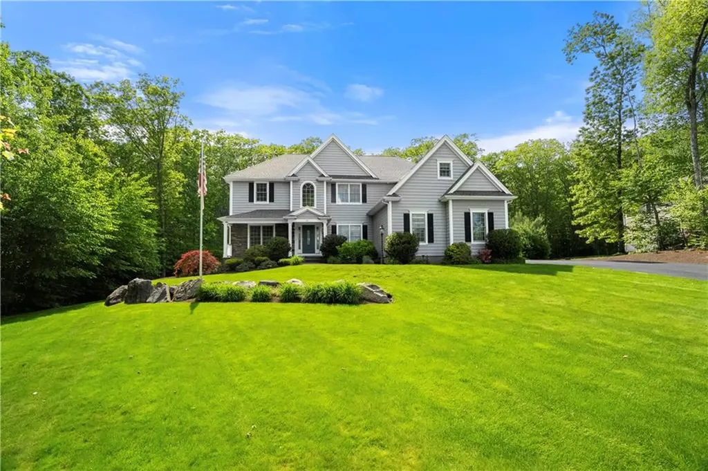 51 Womantam Lane Cumberland RI 02864