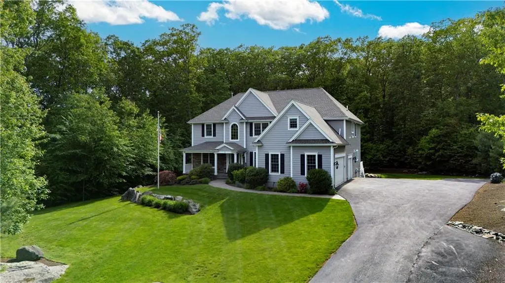 51 Womantam Lane Cumberland RI 02864