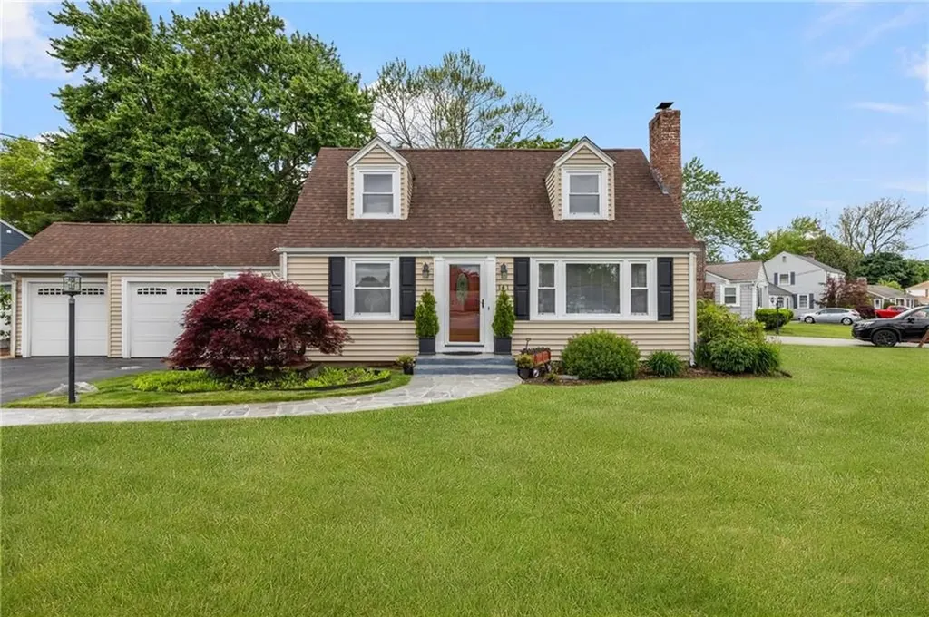 141 Plantation Drive Cranston RI 02920