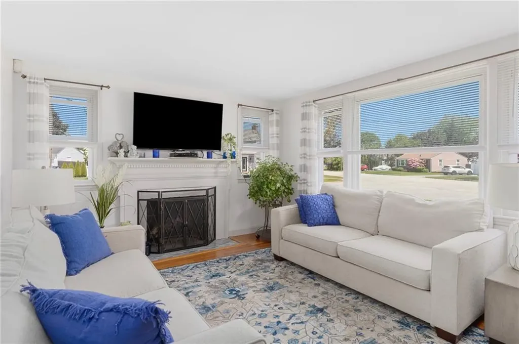 141 Plantation Drive Cranston RI 02920