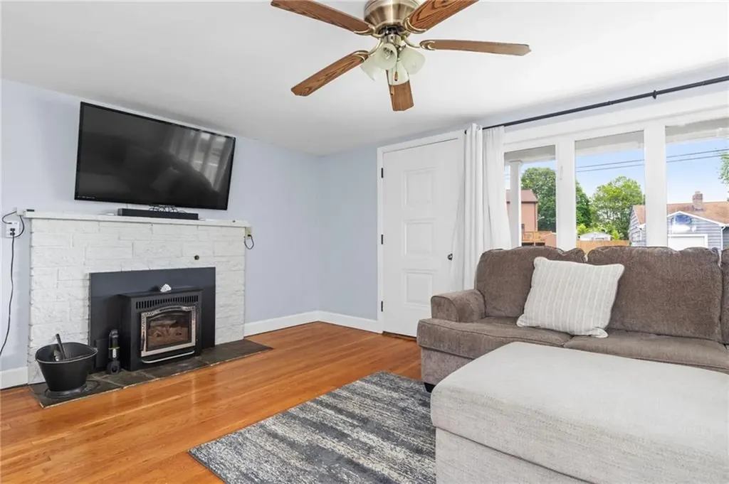 41 Valley View Drive Cumberland RI 02864