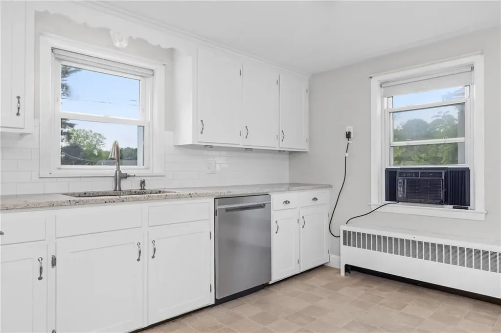 41 Valley View Drive Cumberland RI 02864