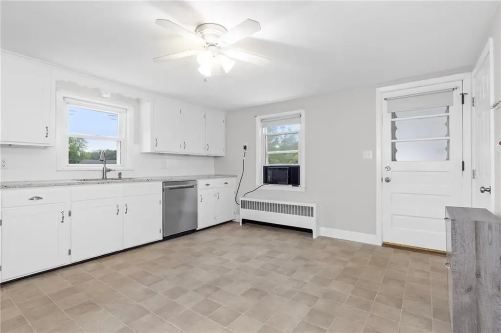 41 Valley View Drive Cumberland RI 02864