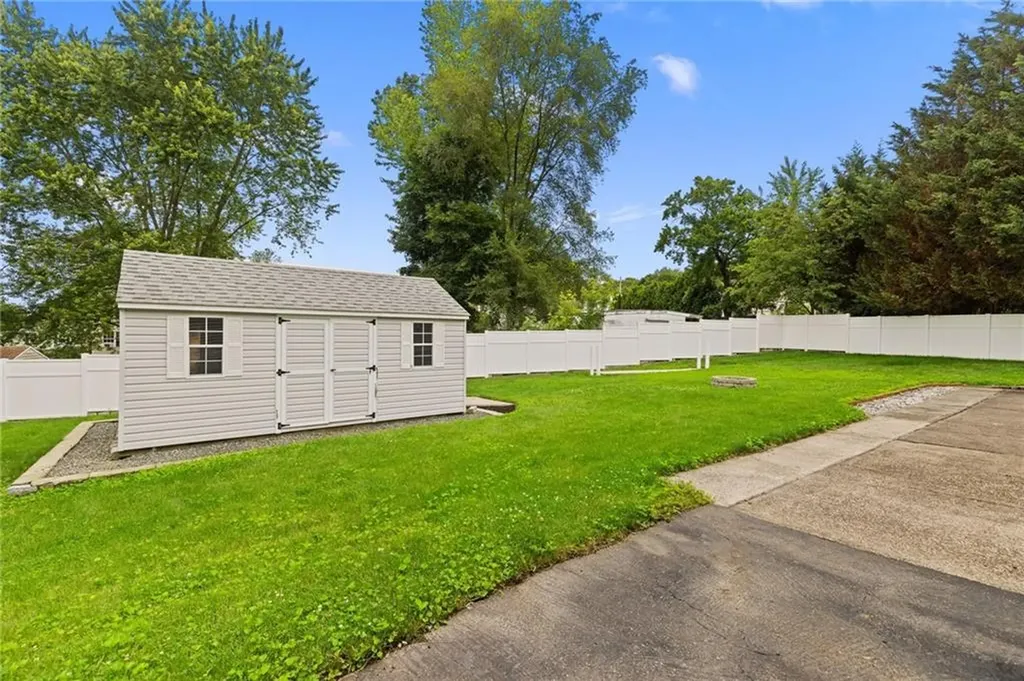 41 Valley View Drive Cumberland RI 02864