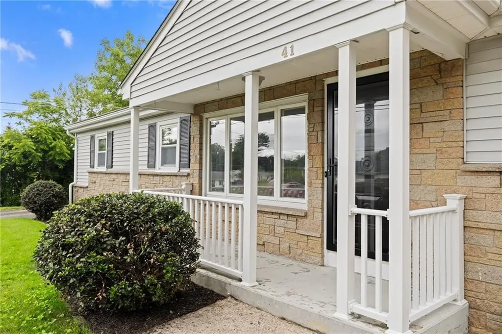 41 Valley View Drive Cumberland RI 02864