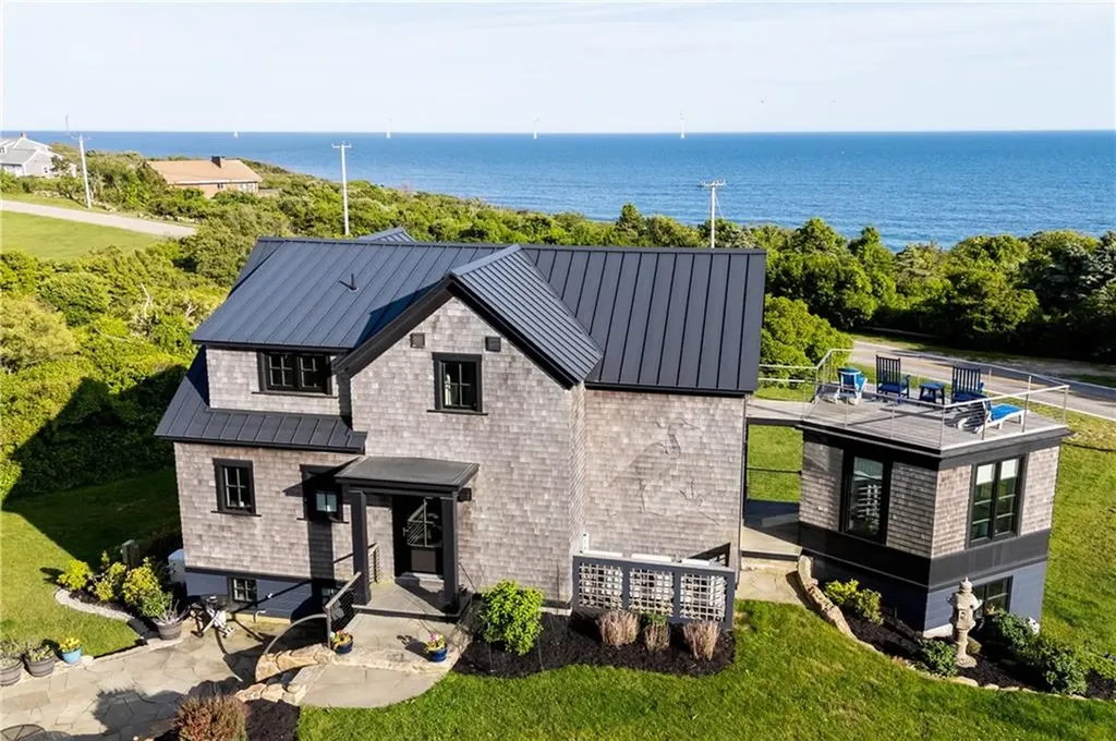 1448 Mohegan Trail Block Island RI 02807