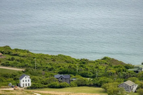 1448 Mohegan Trail Block Island RI 02807