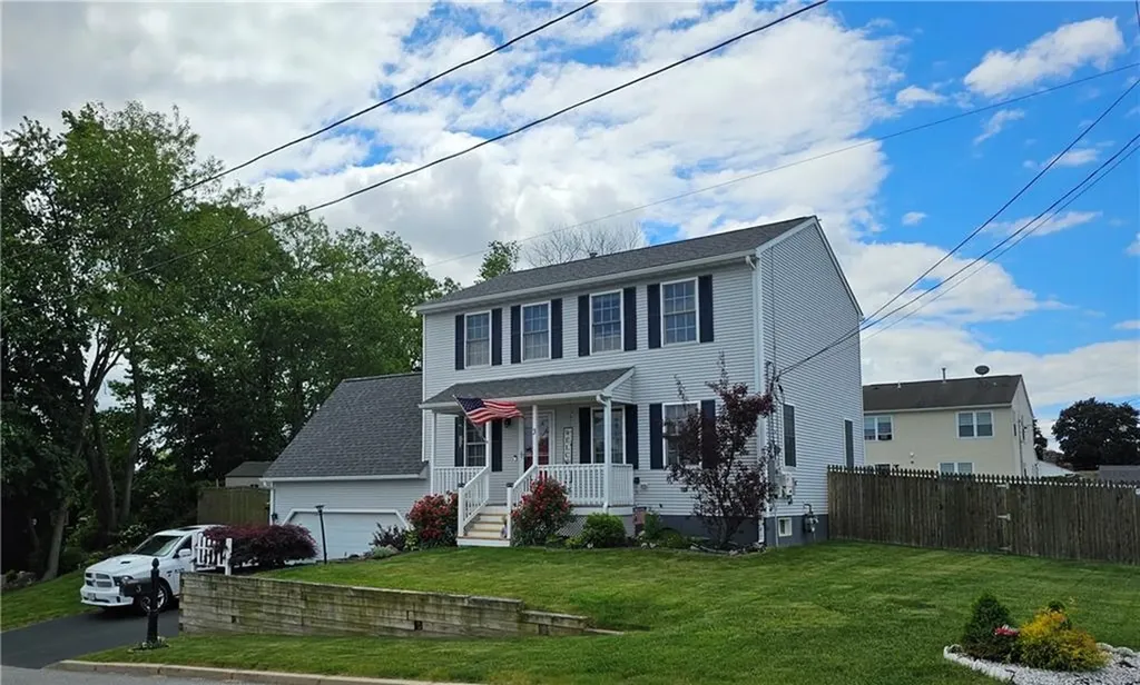 3 Bank Street Cranston RI 02920