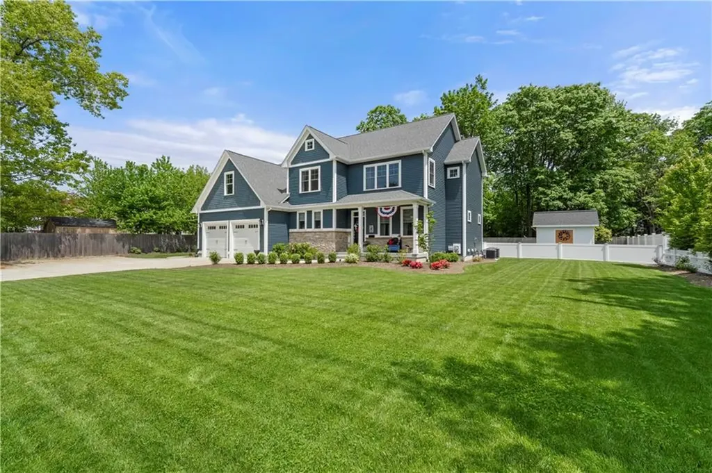 360 Pleasant Street East Providence RI 02916