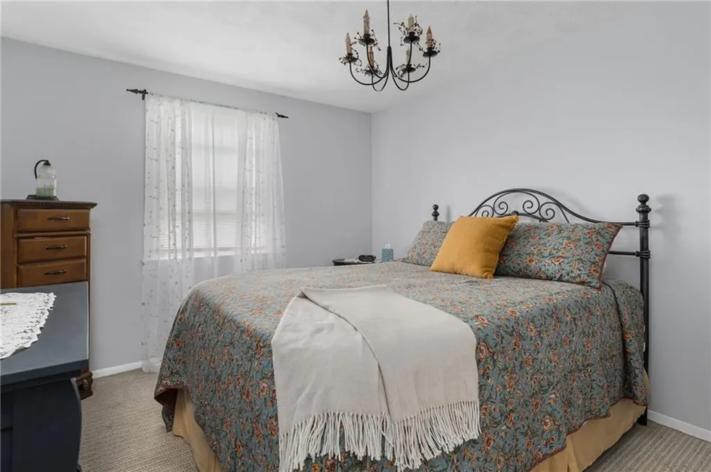 16 Westwood Drive Warwick RI 02889
