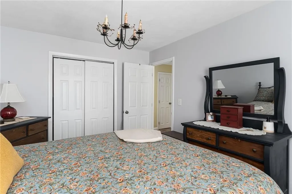 16 Westwood Drive Warwick RI 02889