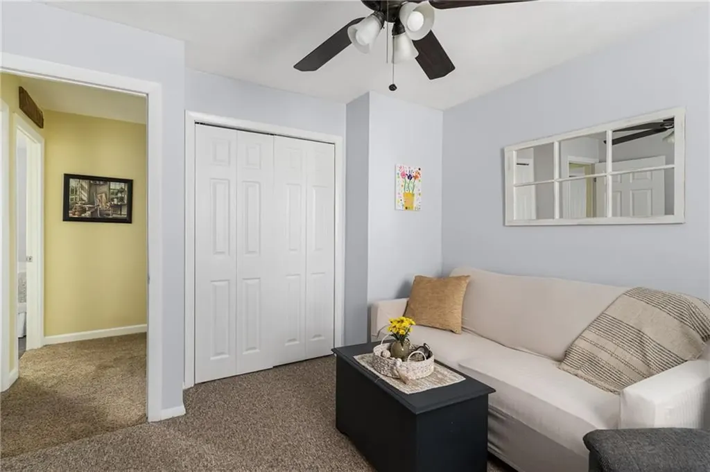16 Westwood Drive Warwick RI 02889