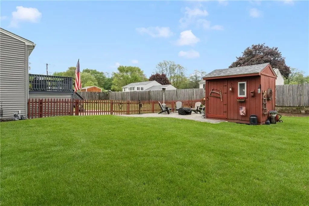 16 Westwood Drive Warwick RI 02889