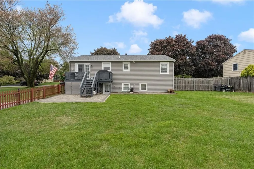 16 Westwood Drive Warwick RI 02889