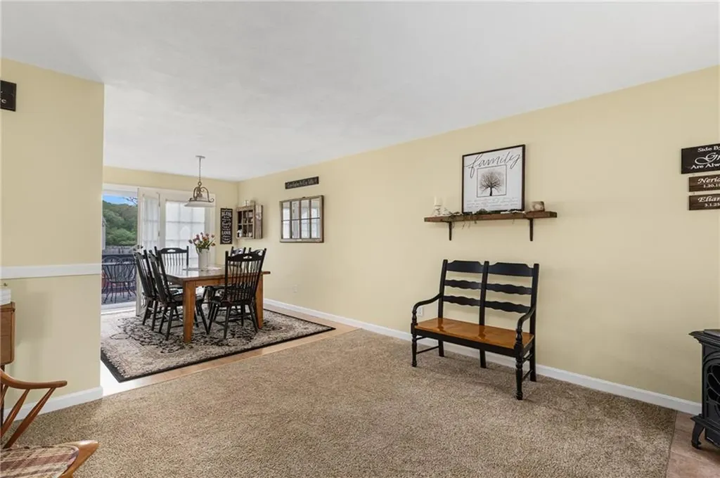 16 Westwood Drive Warwick RI 02889