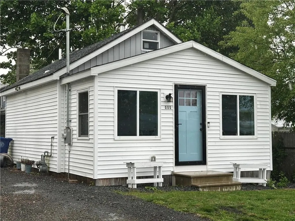 111 Samuel Gorton Avenue Warwick RI 02889