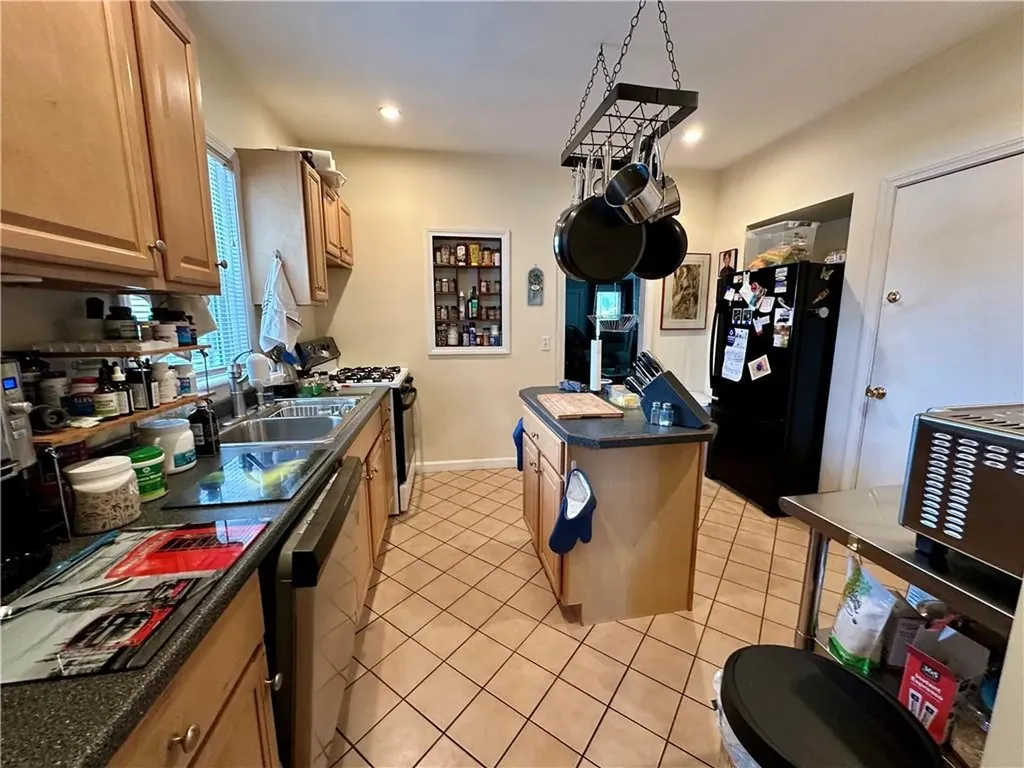 3 Jefferson Street Warwick RI 02888
