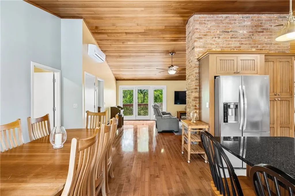 11 Cove Road Narragansett RI 02882